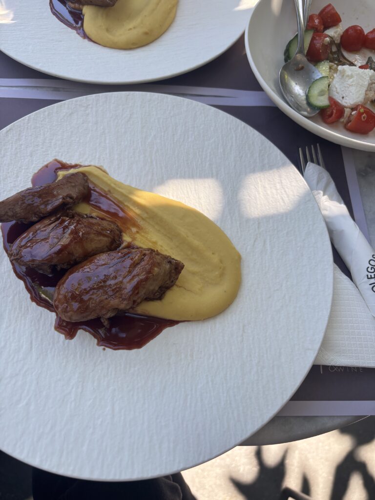 BEEF CHEEK FILLET IN OUR WINE TOUR